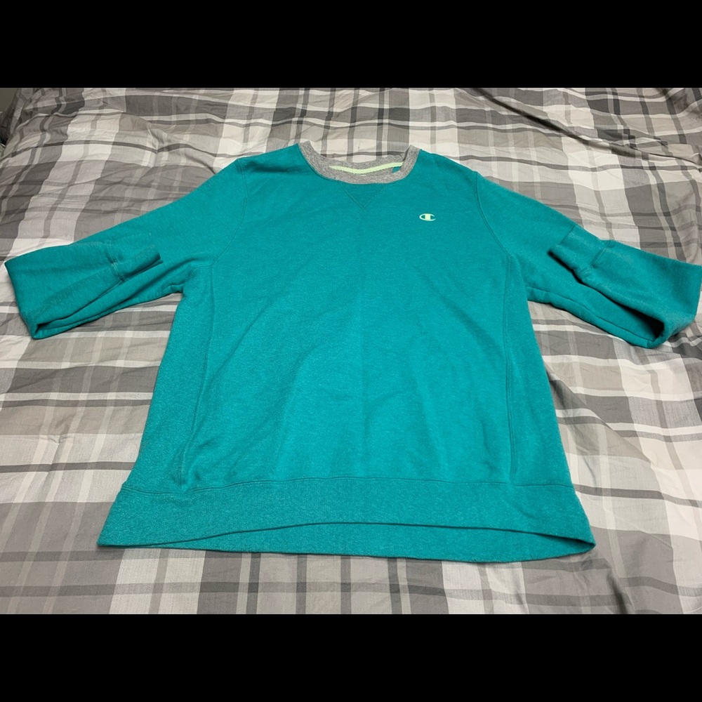 Authentic Champion crew neck sweatshirt